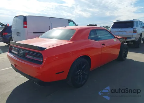 2020 Dodge Challenger Sxt z USA, uszkodzony, nr VIN 2C3CDZAGXLH146542